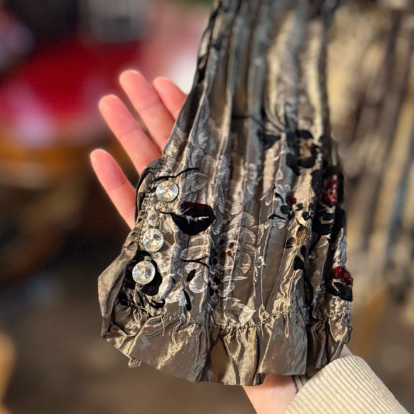 Dressbarn Blouse size L - Picture 3 of 5